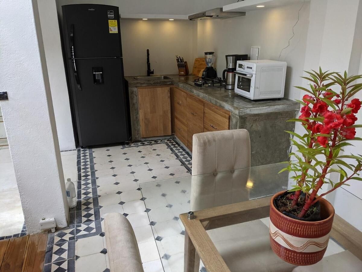 Walled 2-bedroom 2-bath With Patio