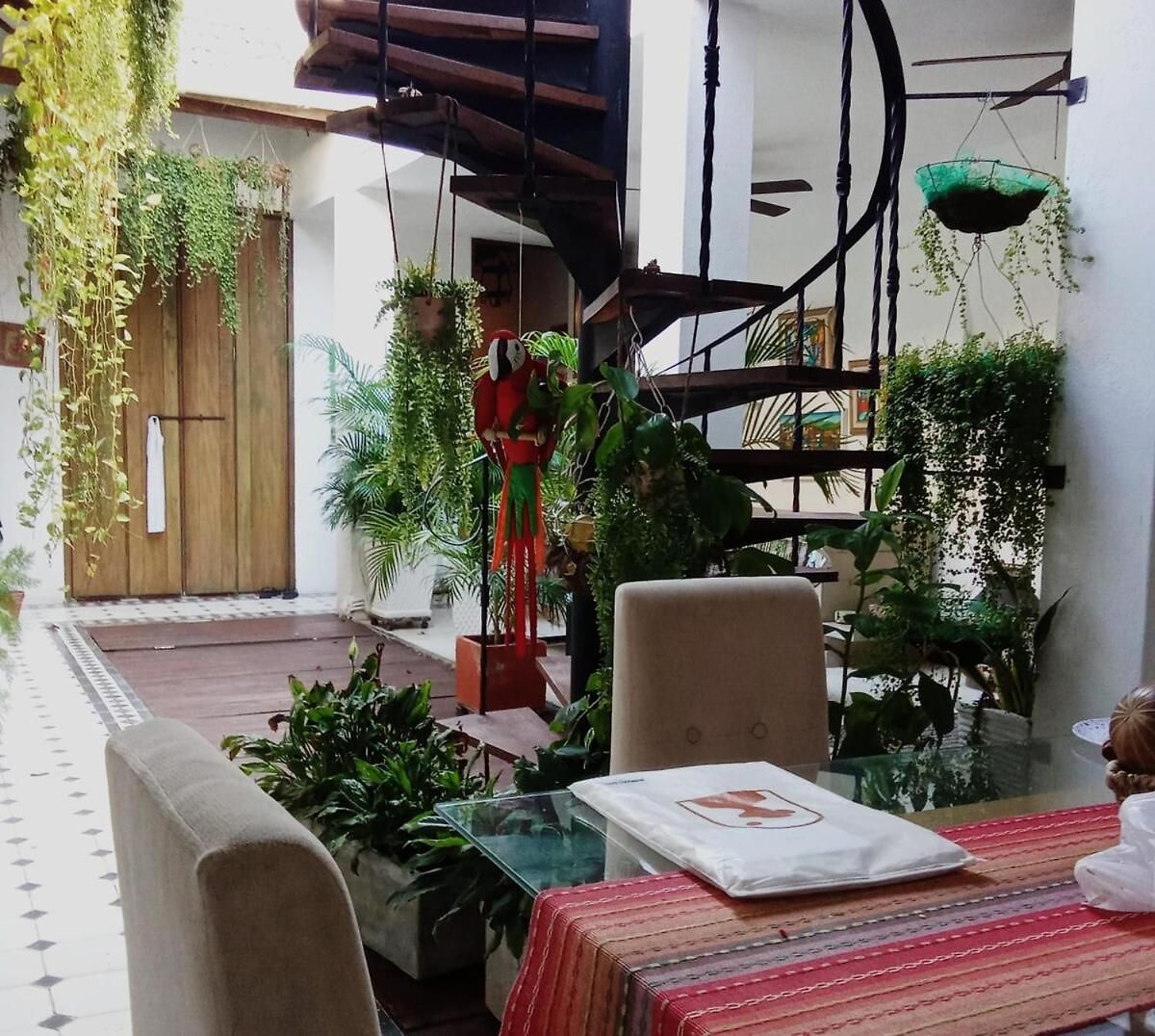 Walled 2-bedroom 2-bath With Patio Apartamento Cartagena