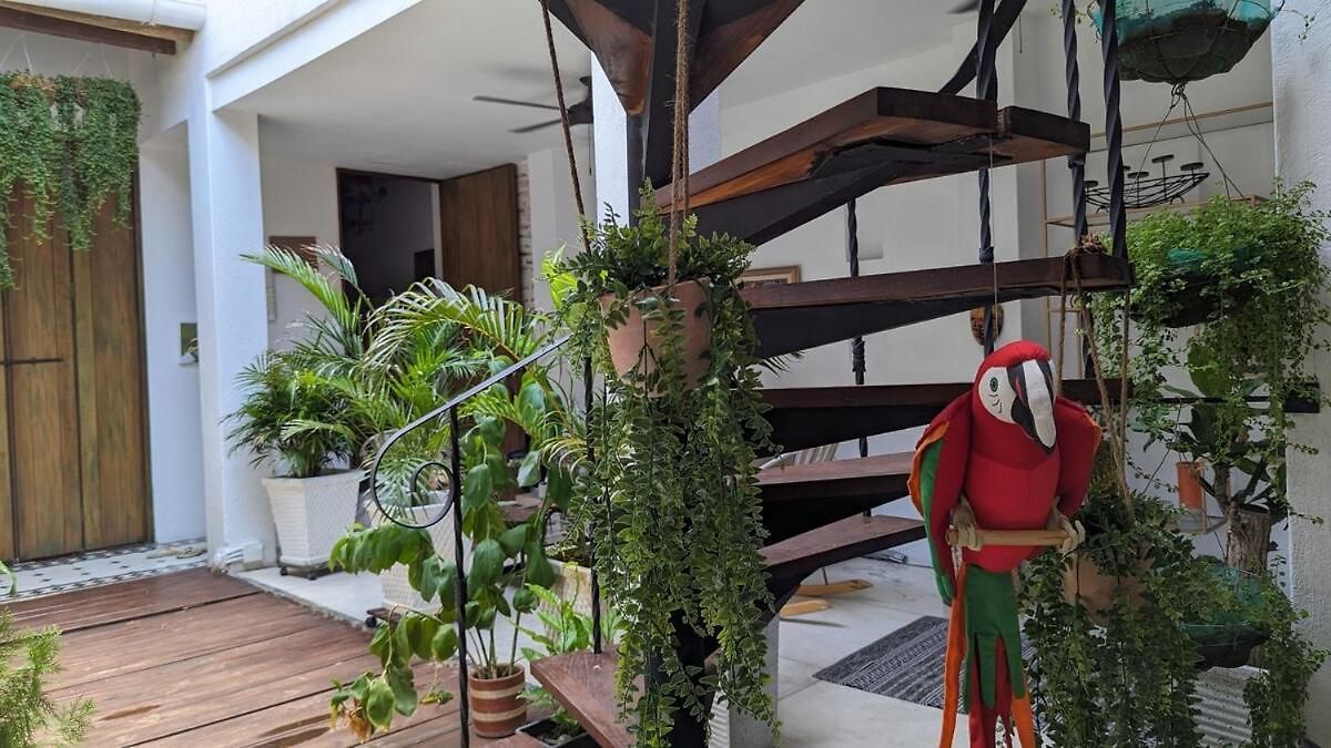 Apartamento Walled 2-bedroom 2-bath With Patio *