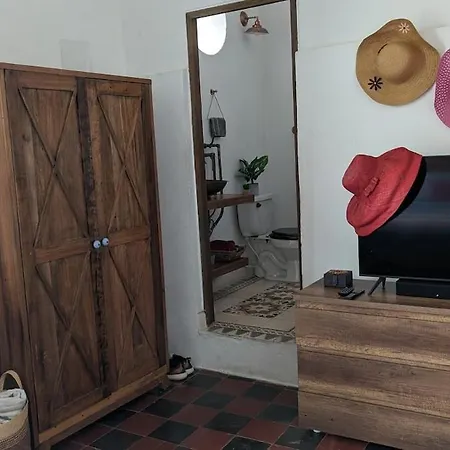 Walled 2-bedroom 2-bath With Patio * Cartagena