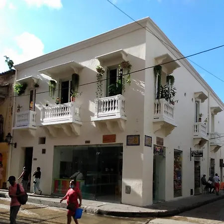 Walled 2-bedroom 2-bath With Patio *
